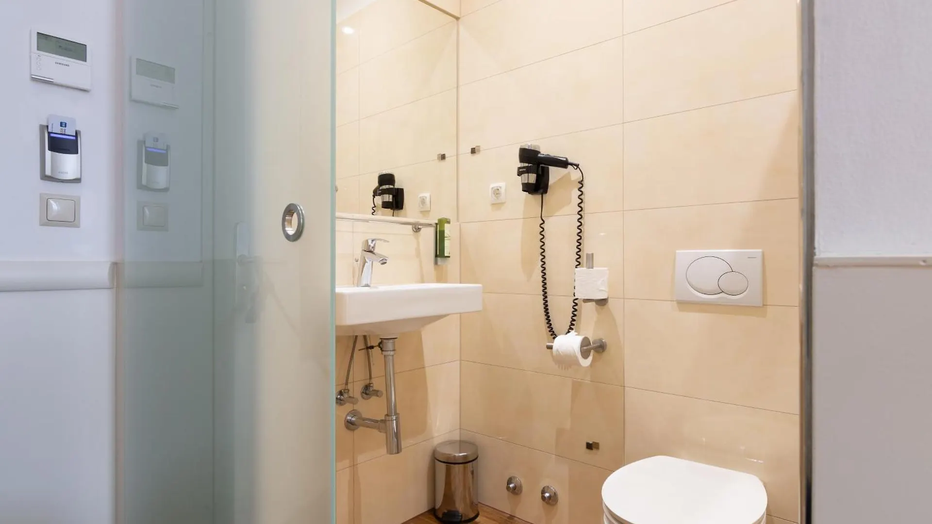 Best Western Hotel Strasser Graz 3*,  Austria