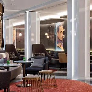 Renaissance 4* Wien