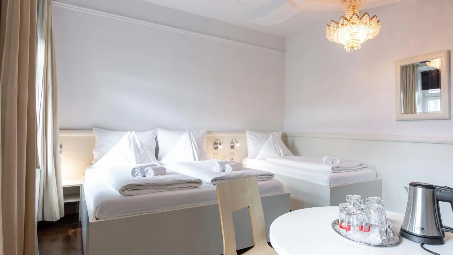 Best Western Hotel Strasser Graz 3*,